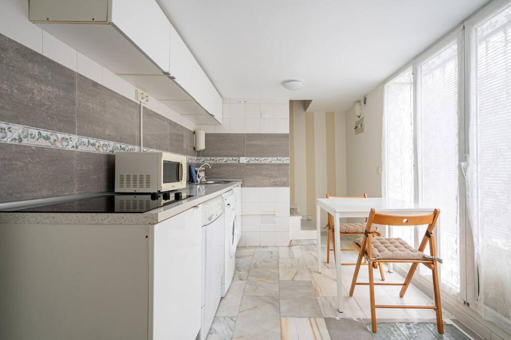 Arriaga Alto- Coqueto Duplex. Parking Gratuito Daire Madrid Dış mekan fotoğraf